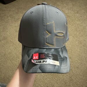 Under Armour Black and Gray UA Pro Fit Cap